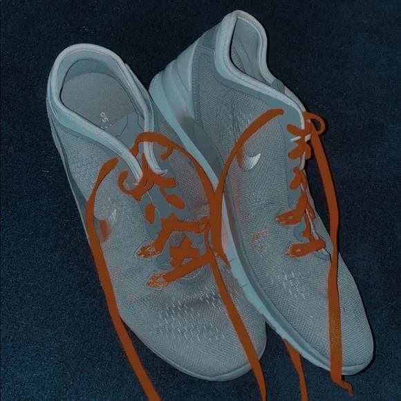 NWOT nike free run - Picture 2 of 3